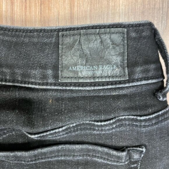 American Eagle Hi-Rise "shortie" black lace shorts size 14 - Picture 7 of 7